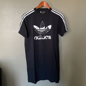 Marimekko x Adidas t shirt dress